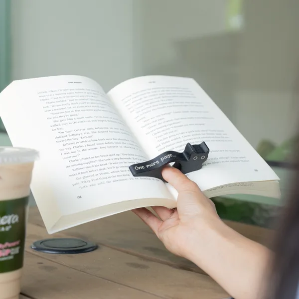 Cat book page holder